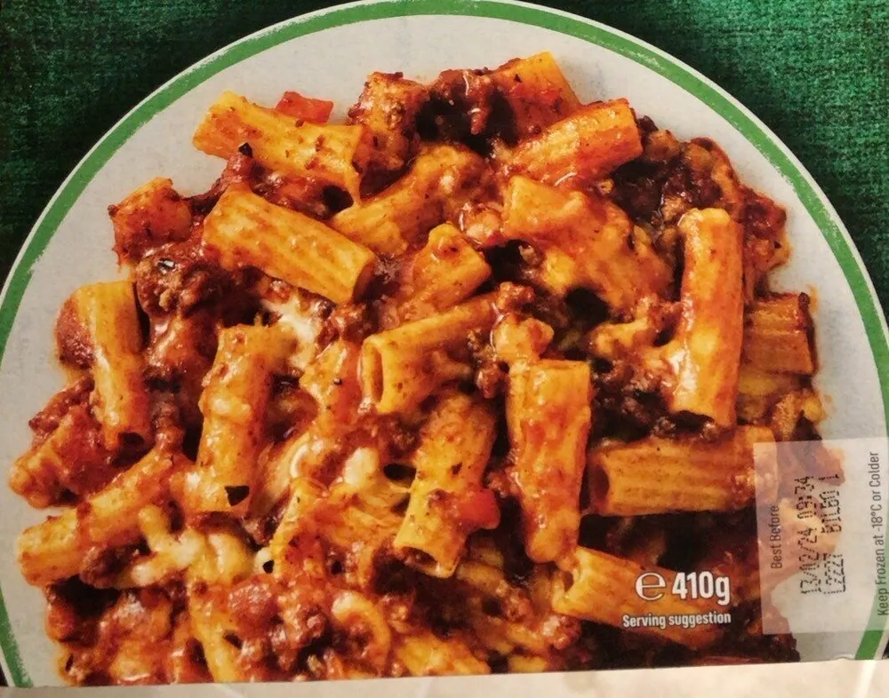 Bolognese pasta bake