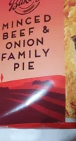 Minced beef and onion pie