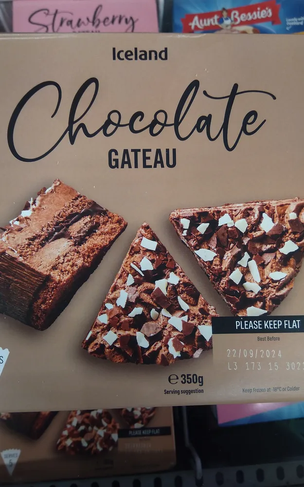 Chocolate gateau