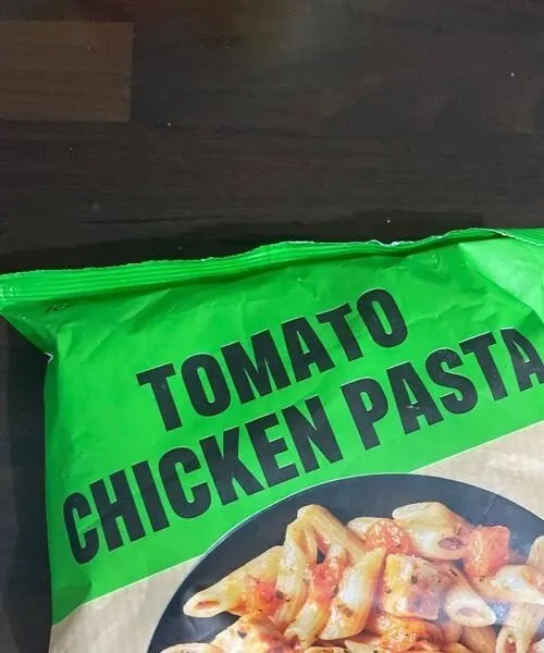 Tomato chicken pasta
