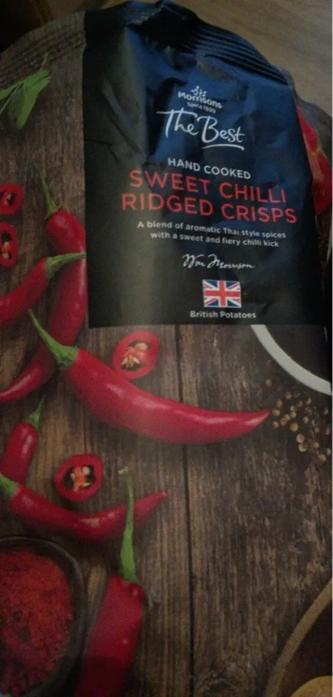 Sweet chilli ridged crisps