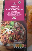 Shredded jackfruit in thai red curry sauce