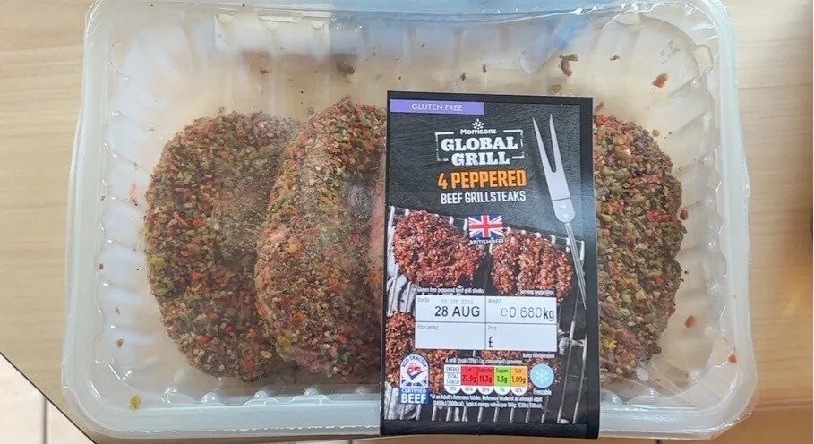 Peppered beef grillsteaks