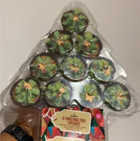 Christmas Tree Cupcakes