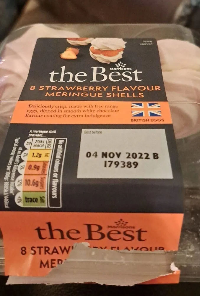 The best 8 strawberry flavour meringue shell