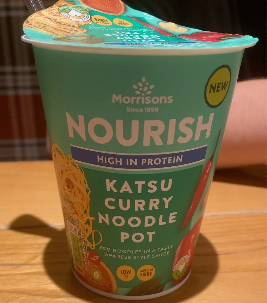 Katsu curry noodle pot