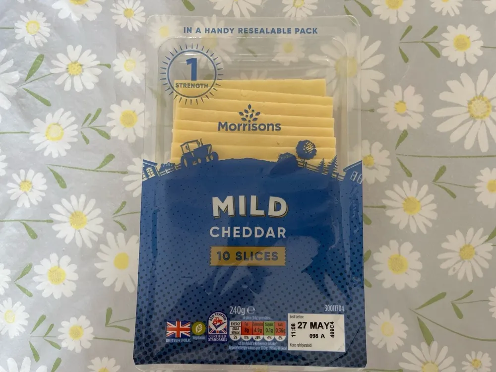 Morrisons Mild Cheddar cheese slices