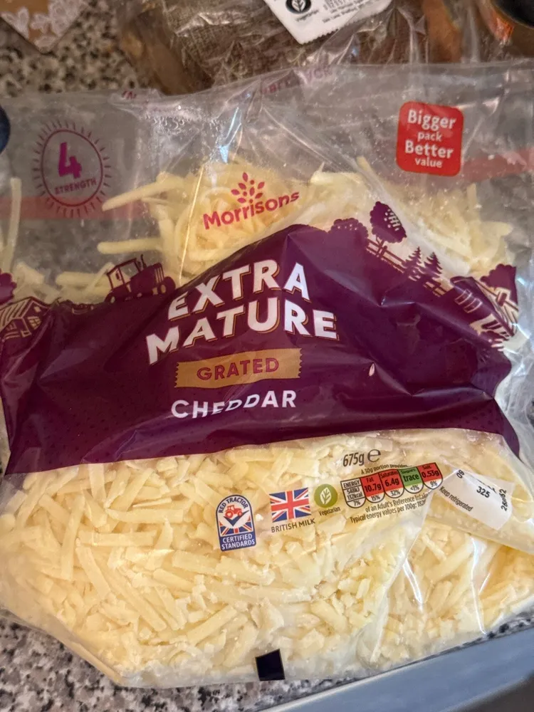 Extra Mature Grated Cheese
