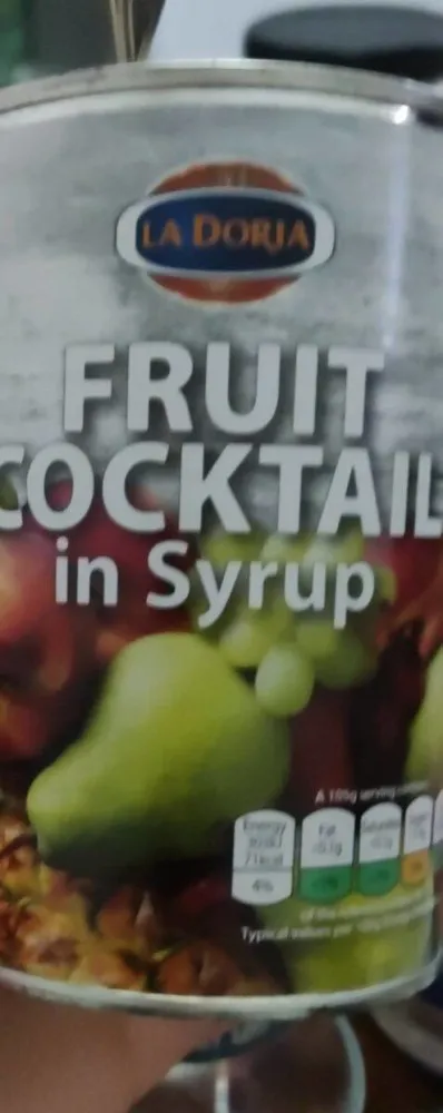 Fruit cocktail in syrup