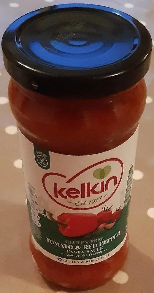 Tamato and red pepper pasta sauce