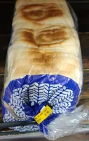 Medium sliced white bread