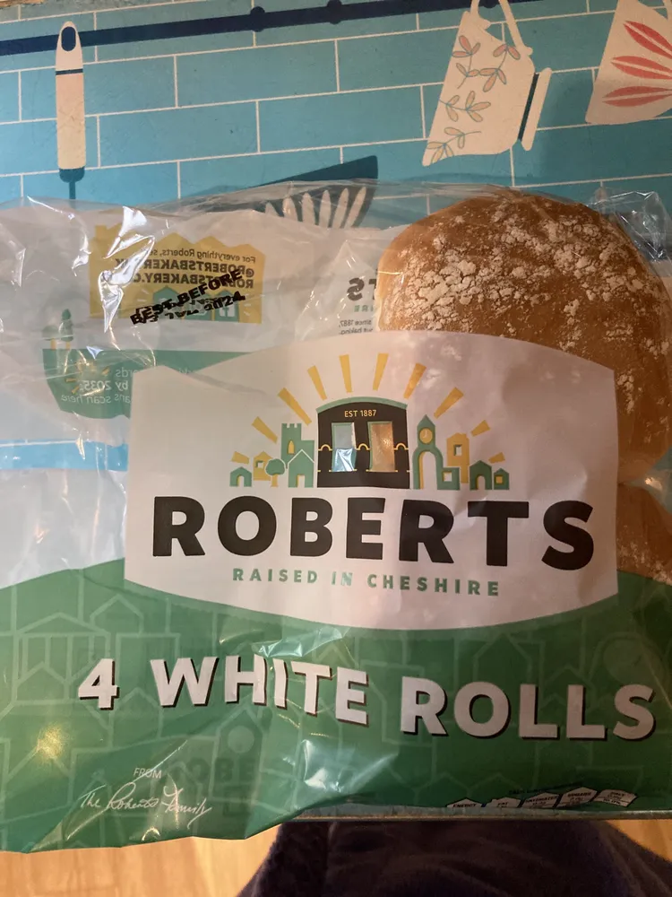 4 White Rolls