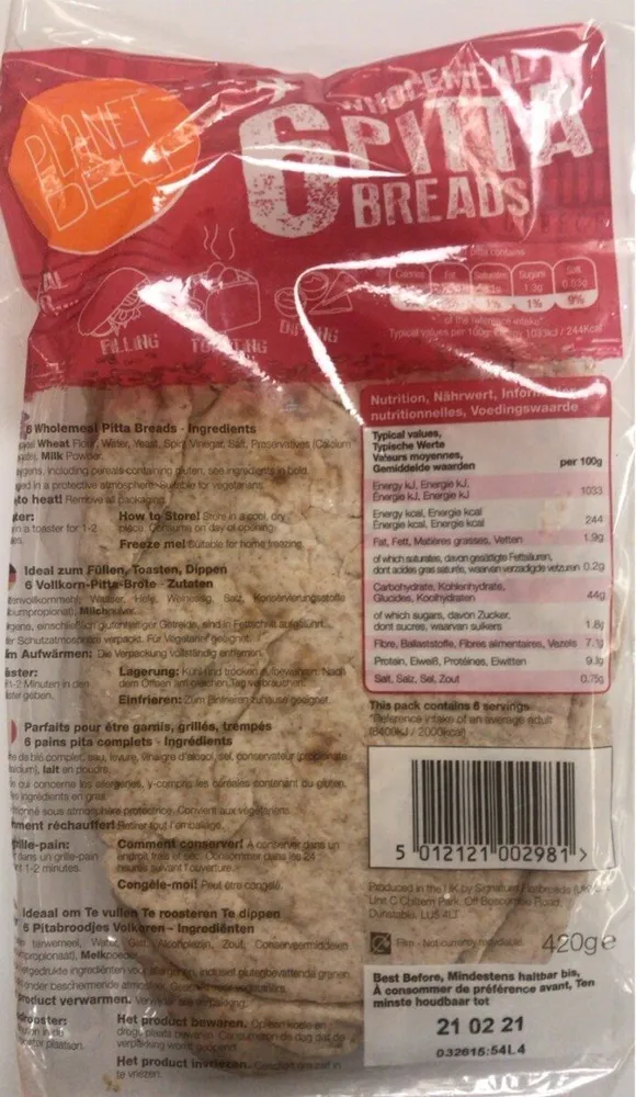 Wholemeal pitta breads