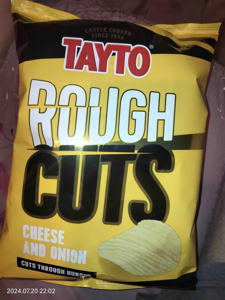 CASTLE COOKED SINCE 1956 TAYTO ROUGH CUTS CHEESE A