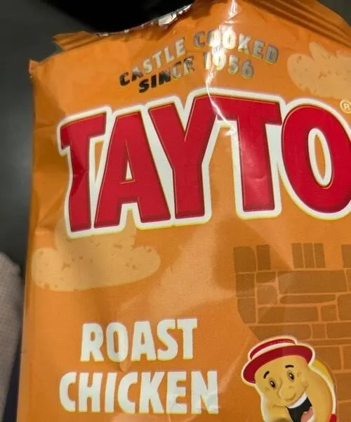 Roast chicken crisps