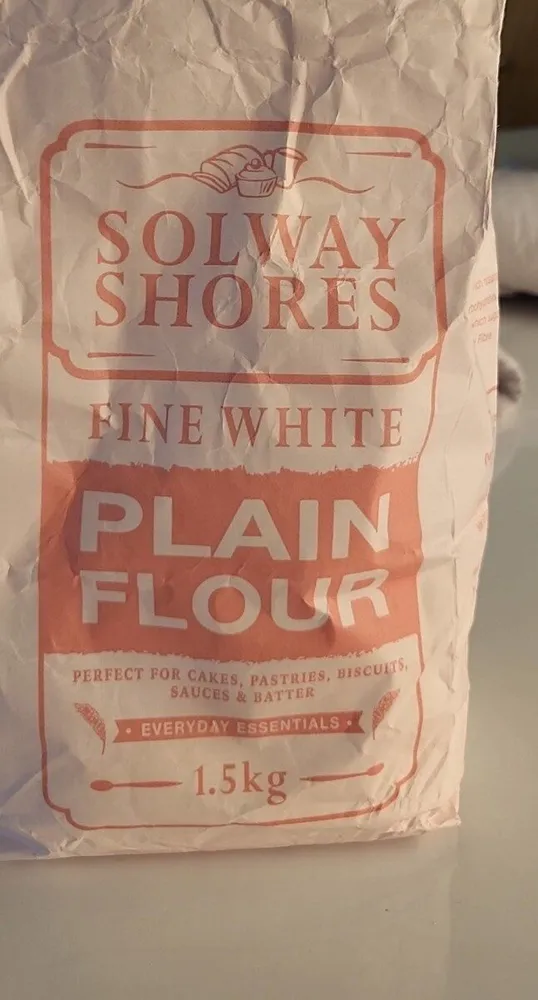 Fine white plain flour