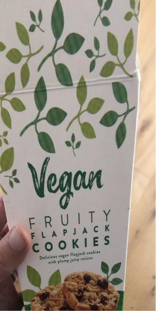 Vegan fruity cookies