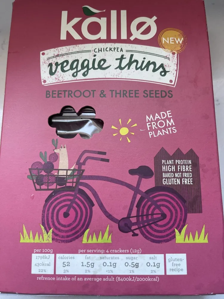 Beetroot flavoured chickpea crackers with quinoa, nigella and chia seeds