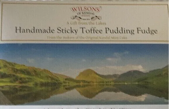 Handmade sticky toffee pudding fudge