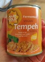 Fermented vegan tempeh slices