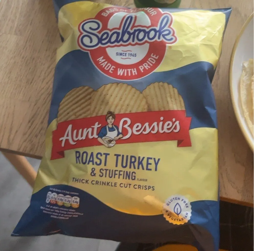 Aunt bessies roast turkey and stffing crisps