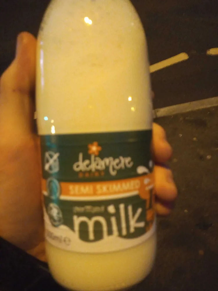 semi skimmed milk