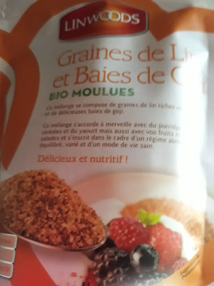 Graines de lin et baies de Goji moulues