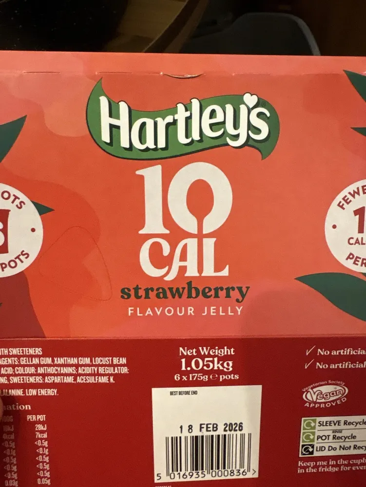 strawberry flavour jelly