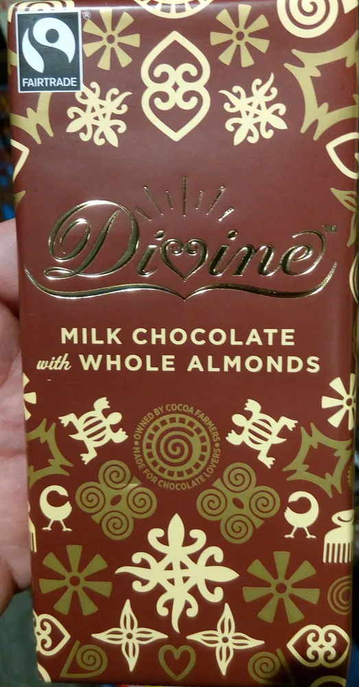 Milk chocolate with whole almonds