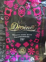 Smooth dark with raspberries 70% cocoa