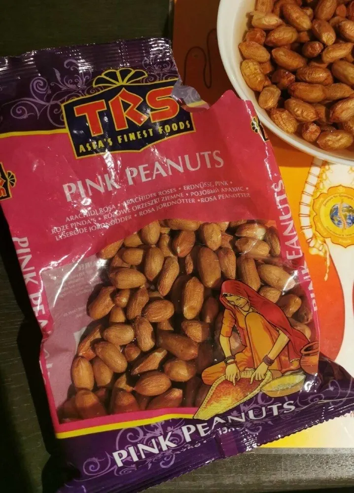 Pink peanuts
