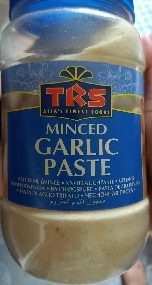 Minced garlic paste