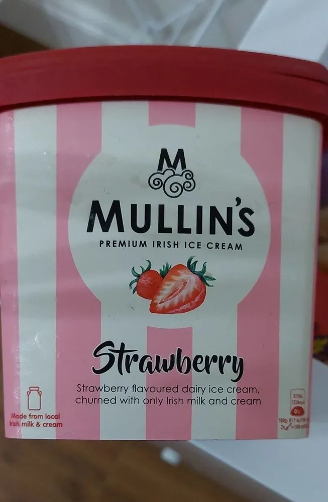 Strawberry ice-cream