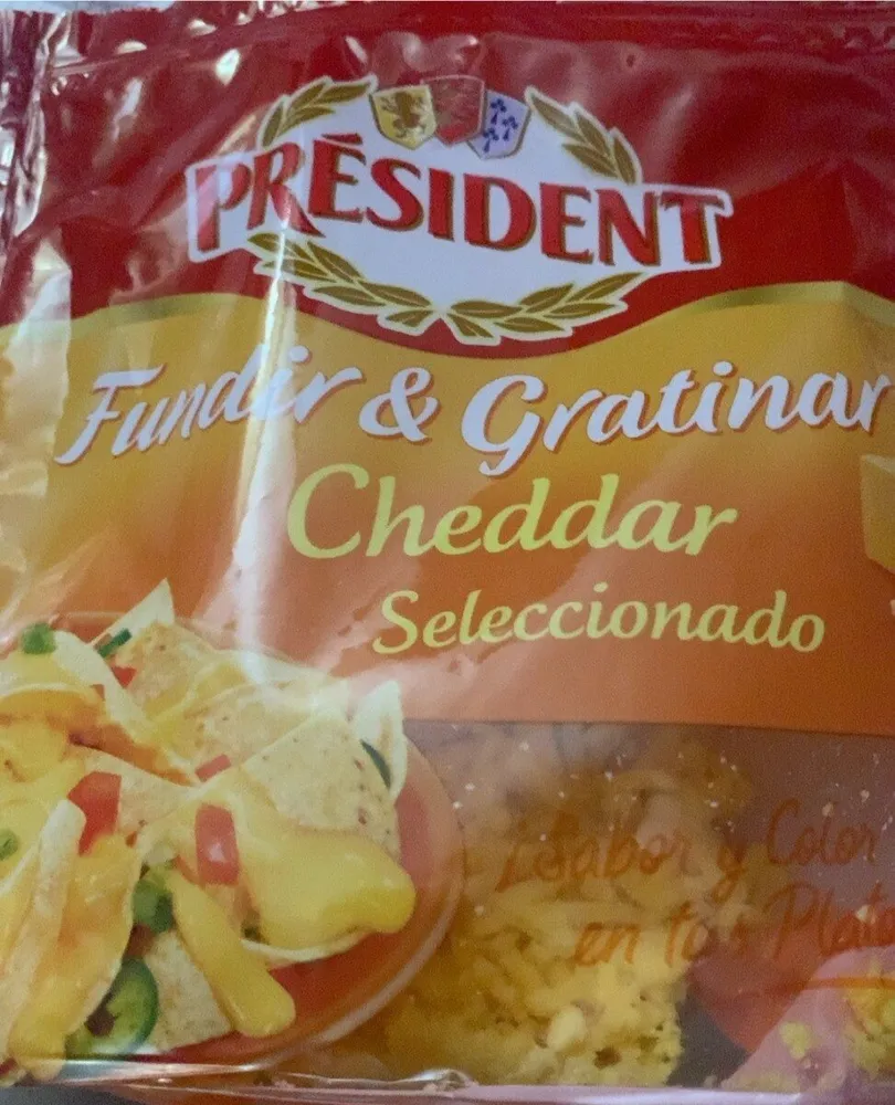 Queso cheddar rallado
