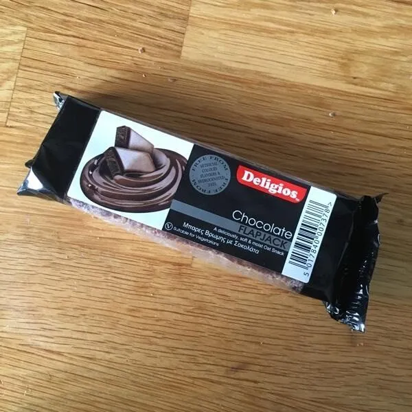 Chocolate protein bar