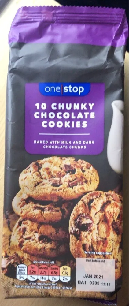 10 chunky chocolate cookies