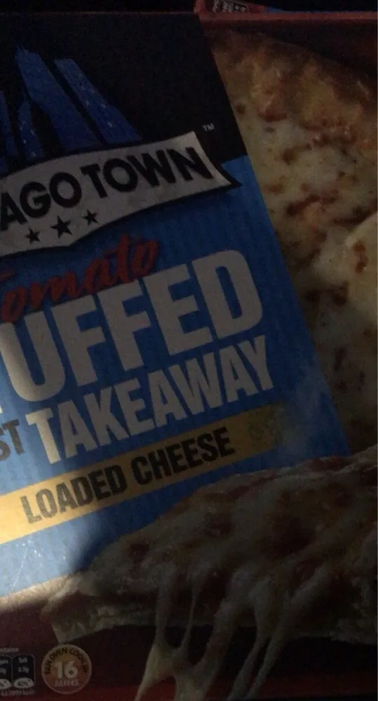 Tomato stuffed cheese pizza