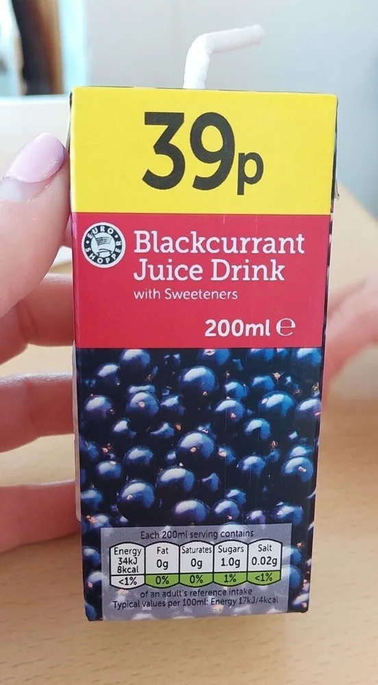 Blackcurrant juice drink