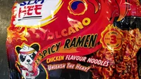 VOLCANO 2X SPICY RAMEN CHICKEN FLAVOUR NOODLES