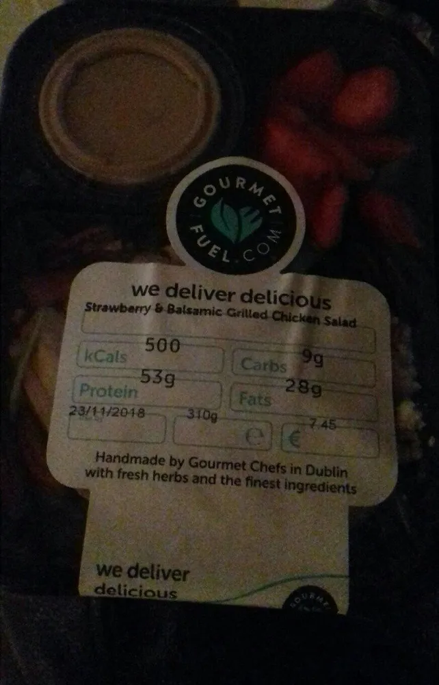 Chicken salad with goat cheese