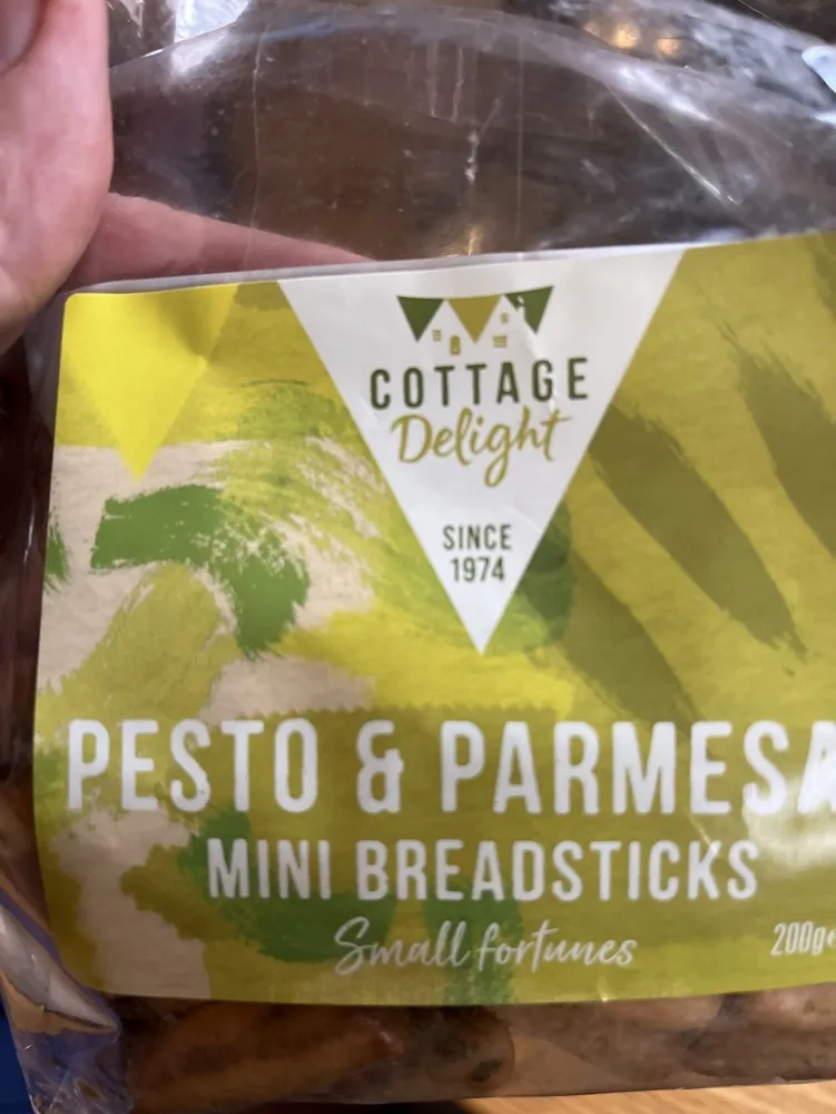 pesto & parmesan mini breadsticks