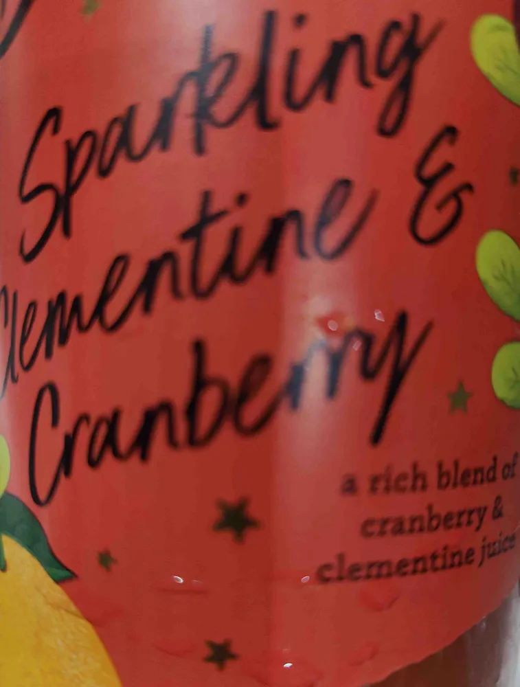 Sparkling clementine and cranberry