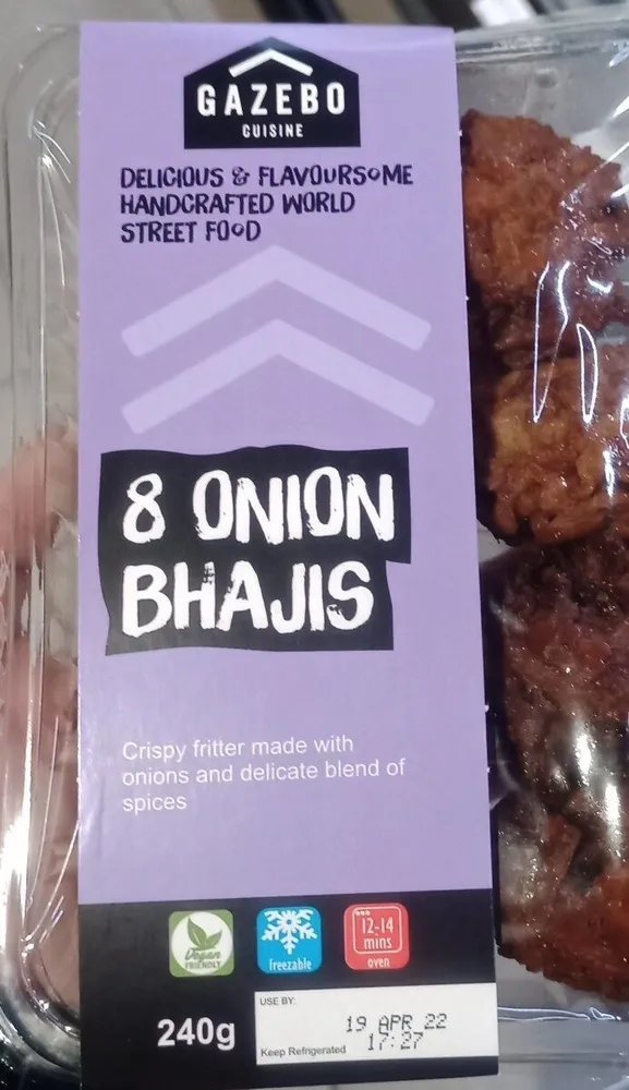 8 ONION BHAJIS