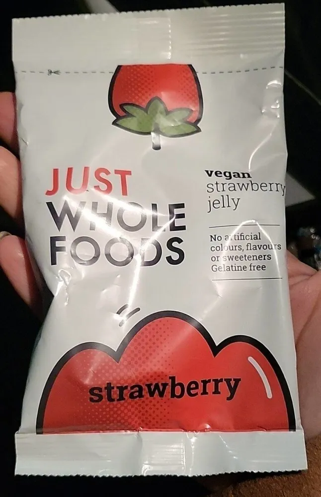 Vegan strawberry jelly
