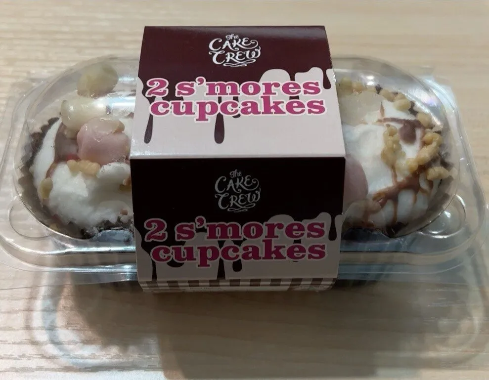 2 S’mores cupcakes