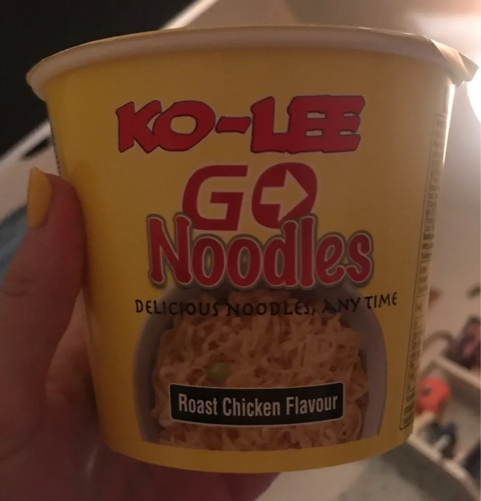 Ko-Lee go noodles