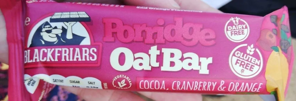Porridge oat bar
