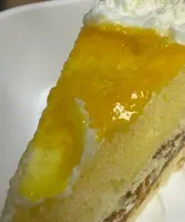 Tangy lemon gateau