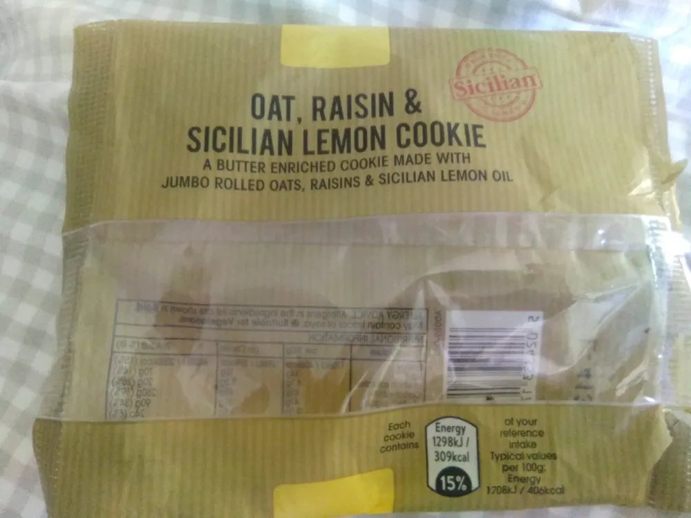 Oat, Raisin & Sicilian Lemon Cookie