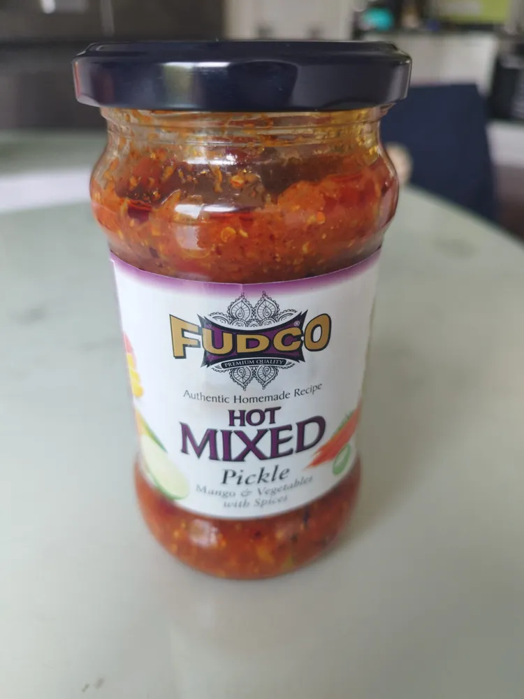 Hot mixed pickle